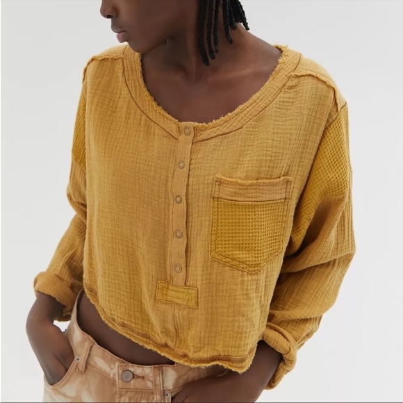 Urban Outfitters Henley Top - Picture 1 of 4